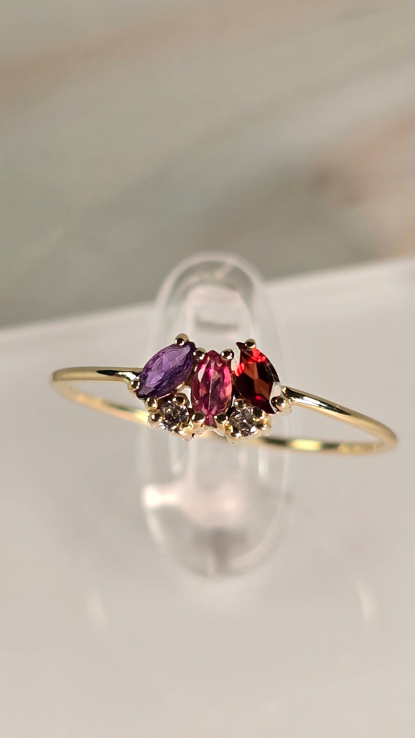 OROSENDA ring — Garnet & Pink Topaz & Amethyst 9K Gold Ring — Sevilla | OROSENDA
