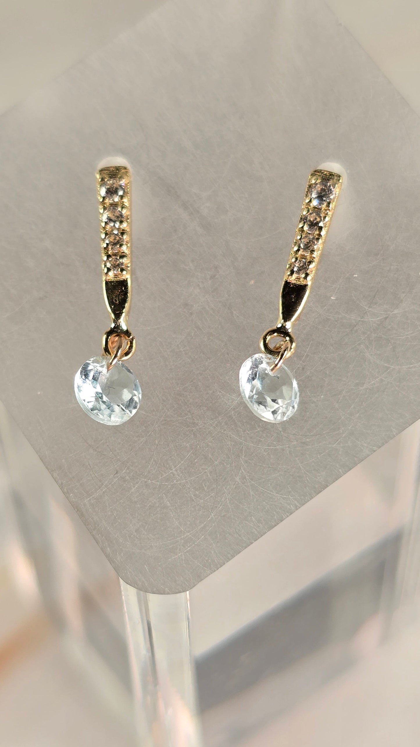 OROSENDA earrings — Blue Topaz Earrings — Sevilla in 9K Gold