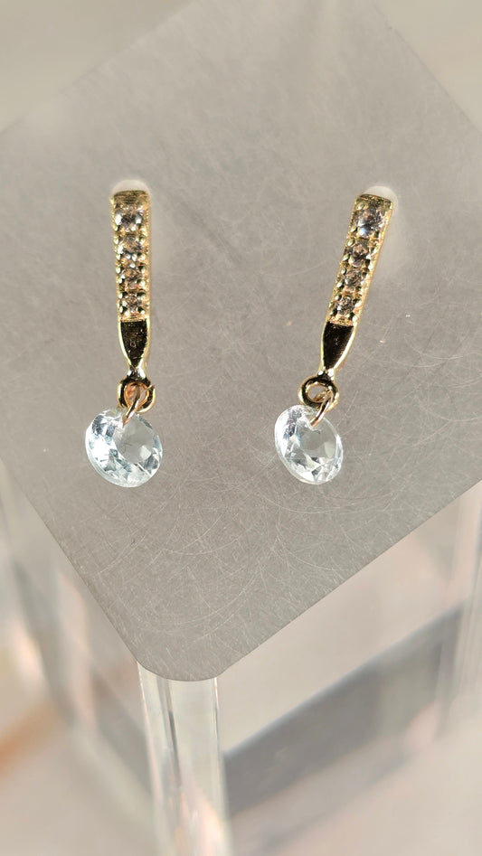 OROSENDA earrings — Blue Topaz Earrings — Sevilla in 9K Gold