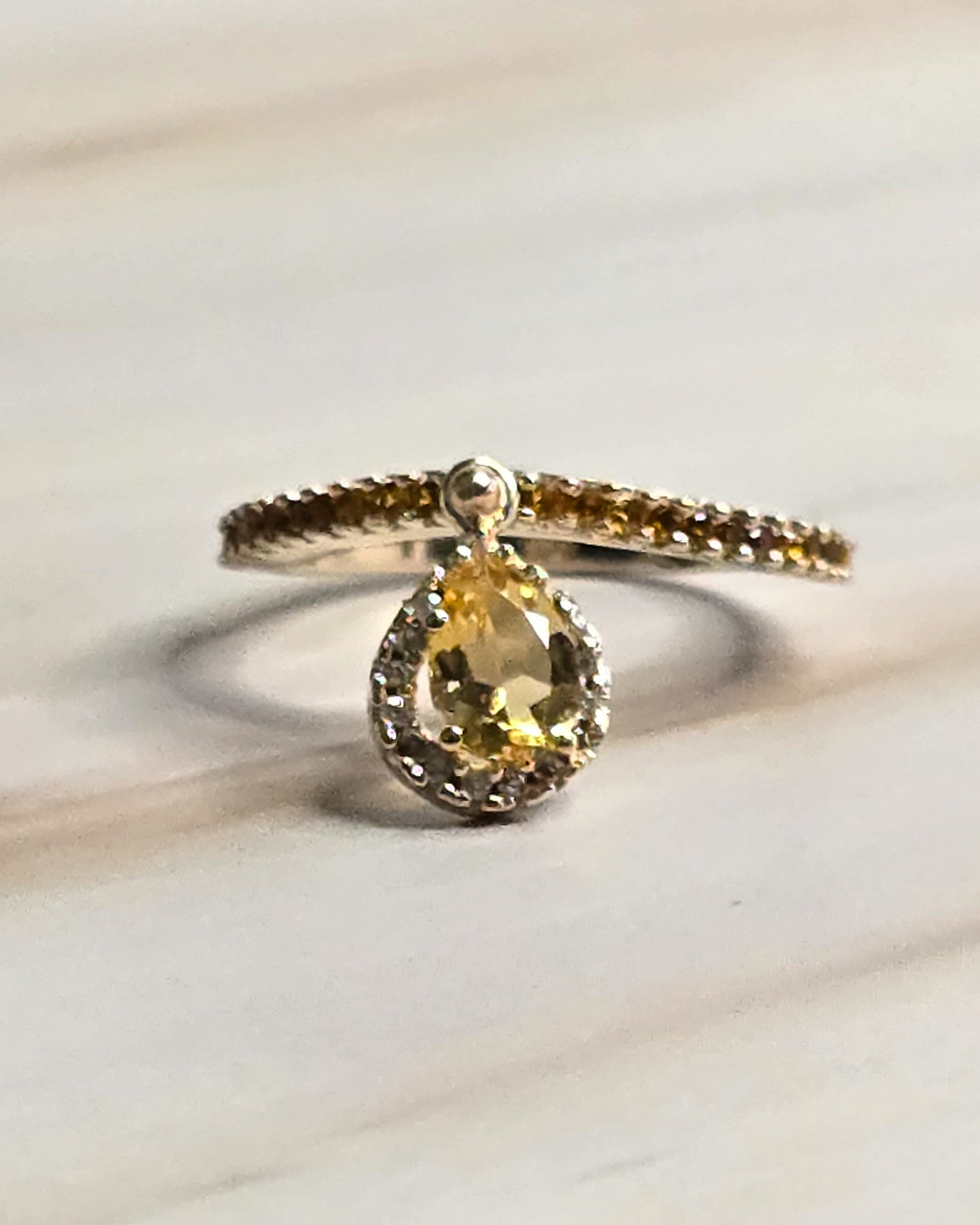 Citrine & Zircon 9K Gold Ring — Aureo | OROSENDA