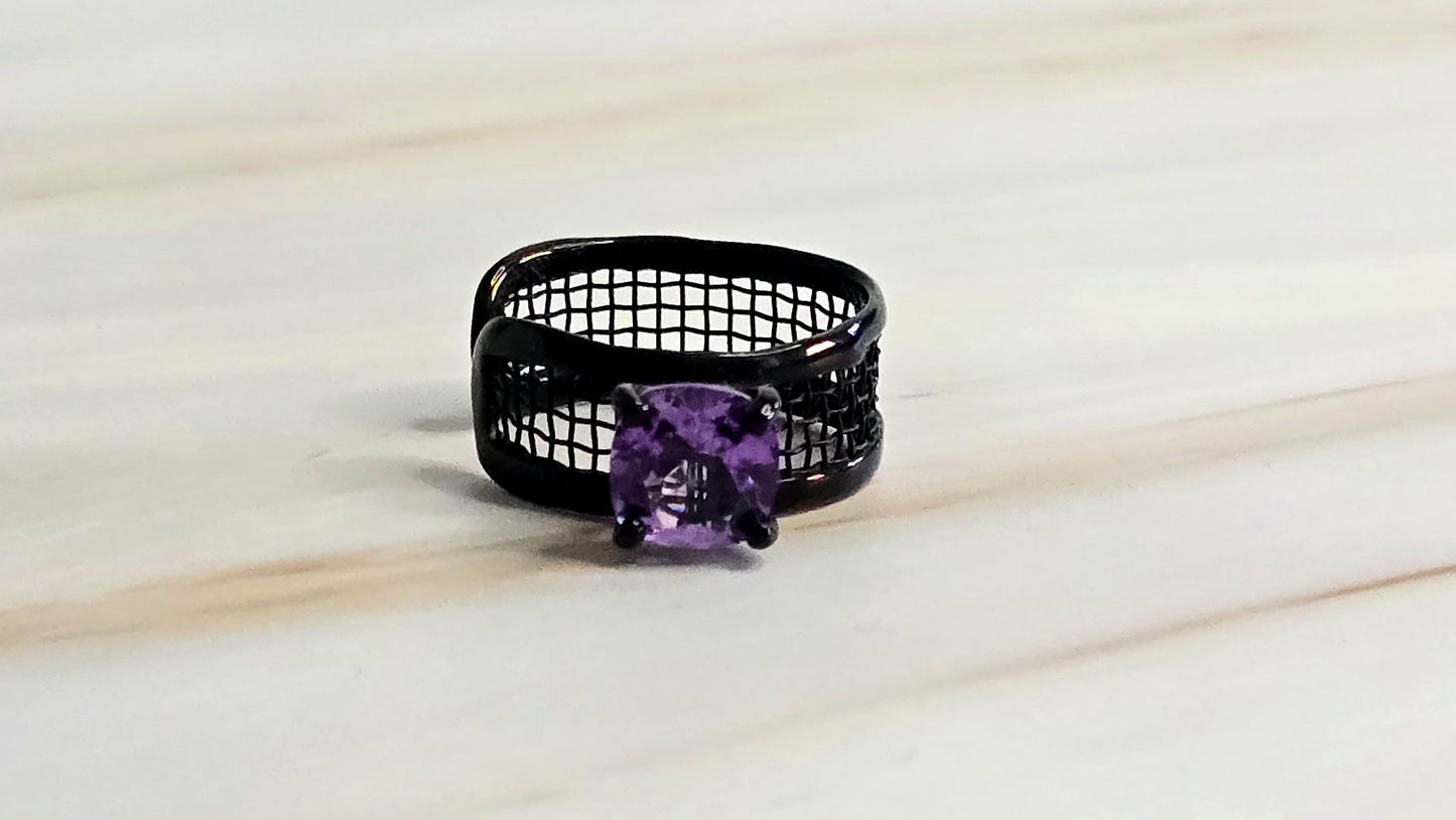 Mistral anthracite plated sterling silver 925 ring with natural amethyst and titanium mesh by German Kabirski - top view