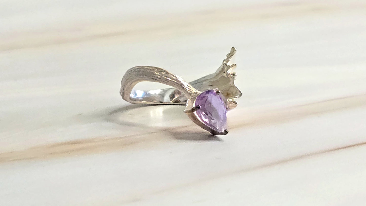 Alecto open band sterling silver 925 ring with pear cut natural amethyst by German Kabirski - front view